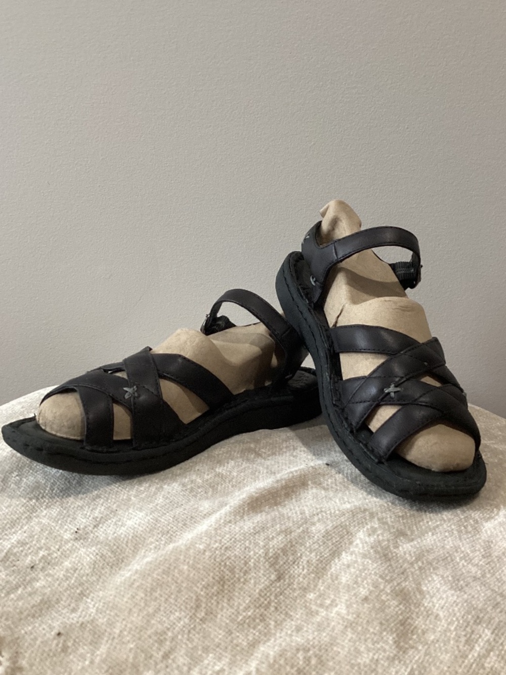 Keen Black Strappy Leather Sandals
